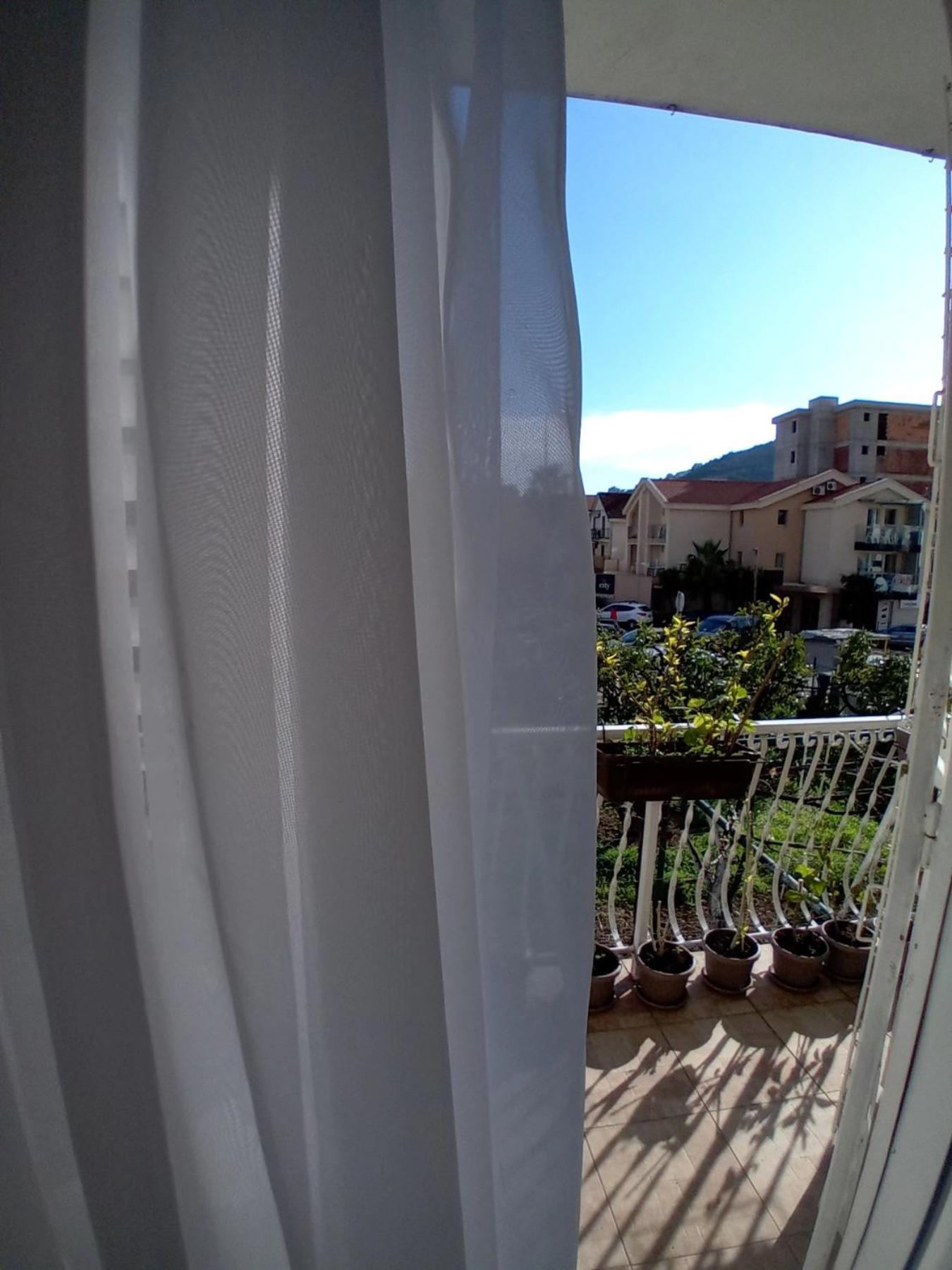 Kiwi Apartments Budva Exterior photo