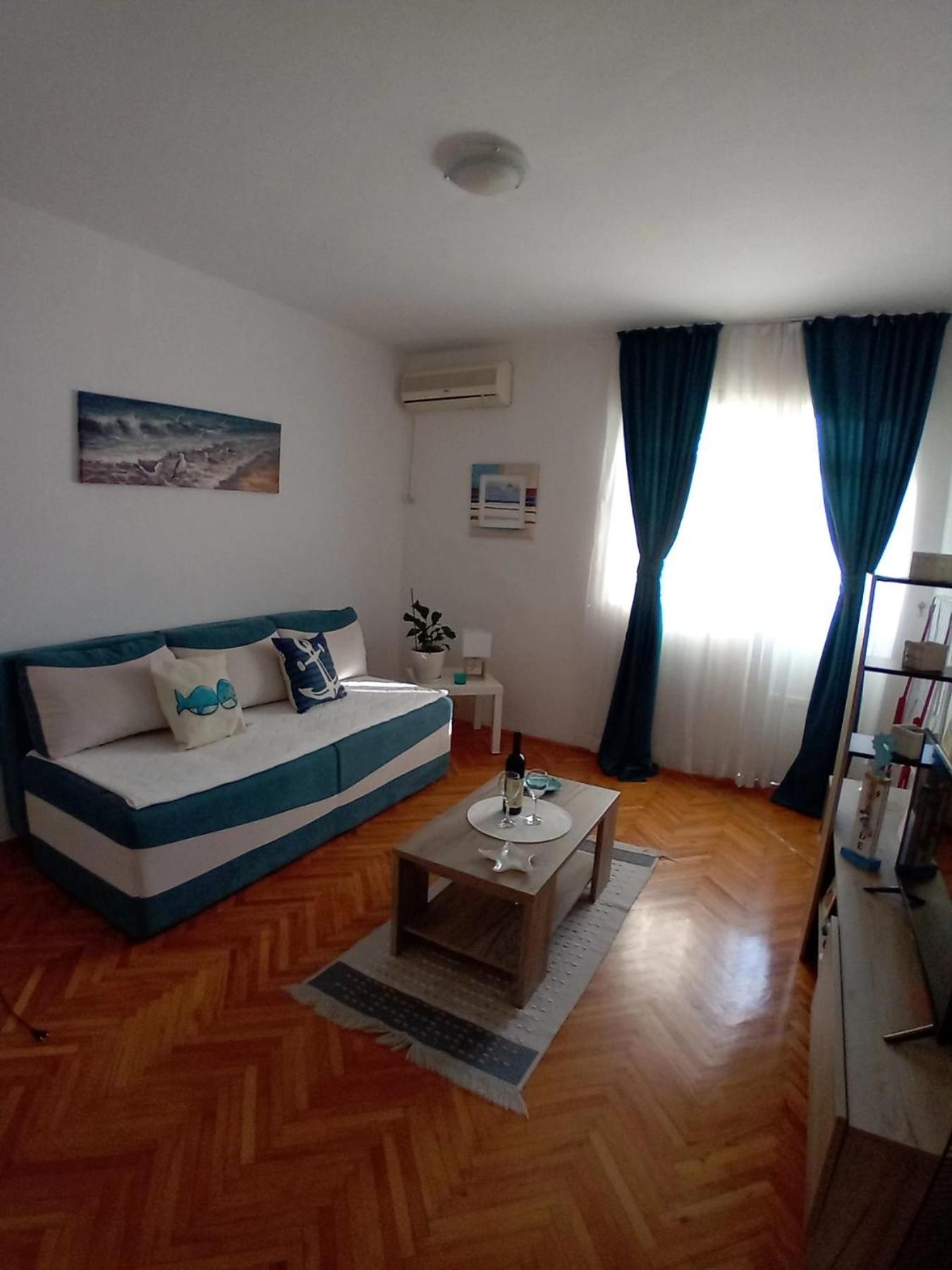 Kiwi Apartments Budva Exterior photo
