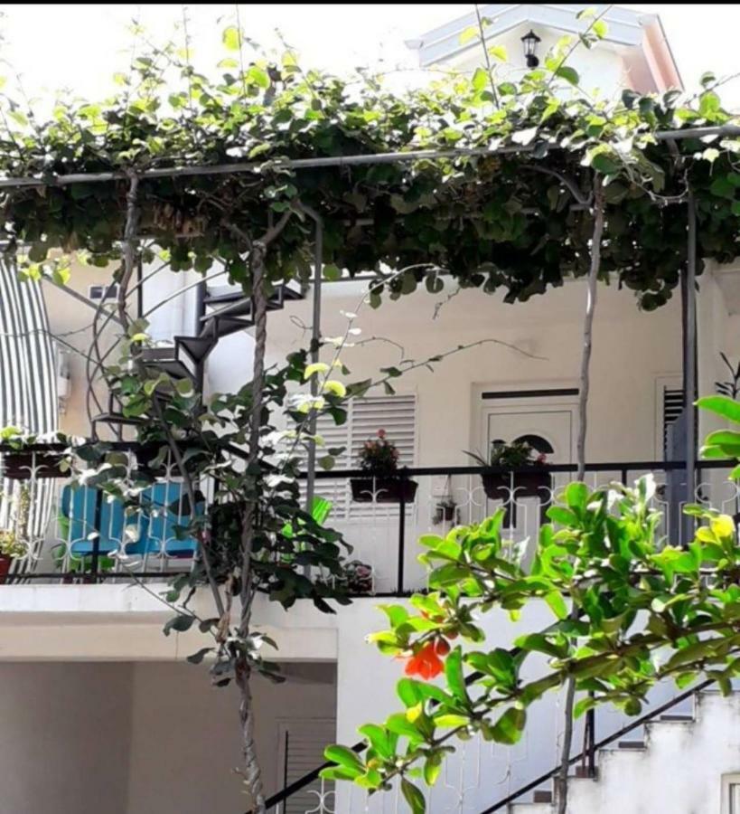 Kiwi Apartments Budva Exterior photo